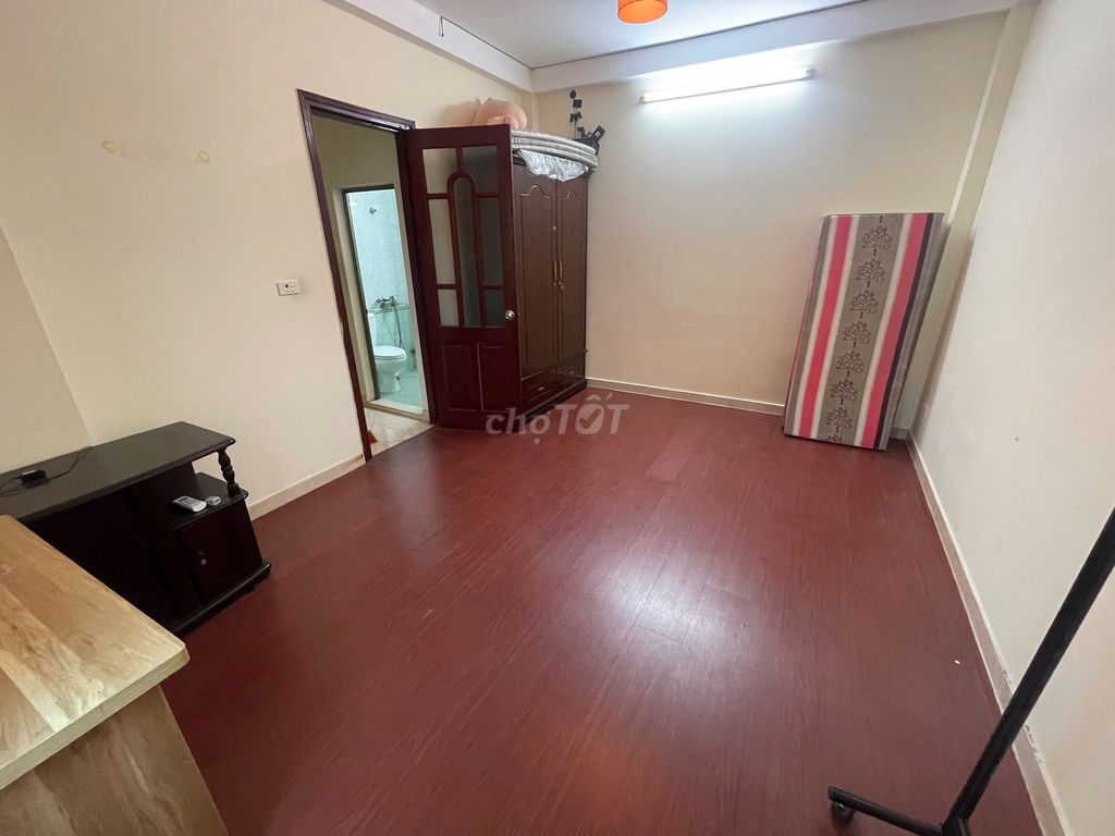 Nhà riêng tại Tây Hồ, Hà Nội - ảnh 4