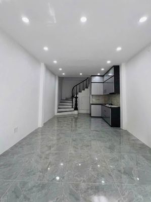 Nhà riêng tại Long Biên, Hà Nội - ảnh 1