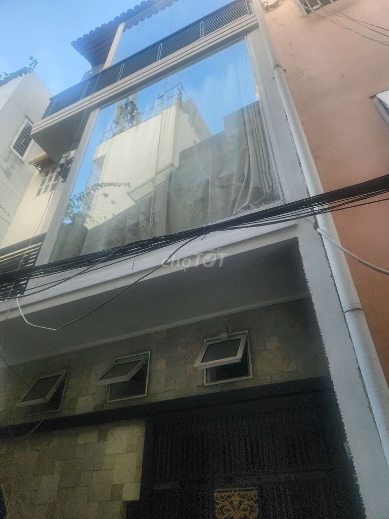 Nhà riêng tại 1, TP. Hồ Chí Minh - ảnh 1