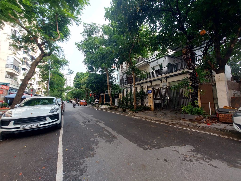 Nhà riêng tại Nam Từ Liêm, Hà Nội - ảnh 1