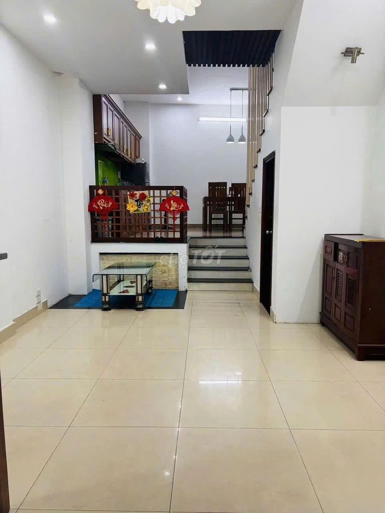 Nhà riêng tại Hoàng Mai, Hà Nội - ảnh 1