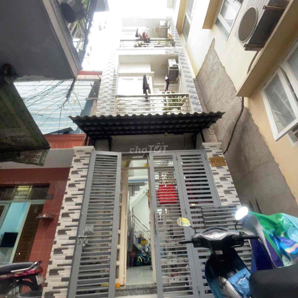 Nhà riêng tại 4, TP. Hồ Chí Minh - ảnh 1
