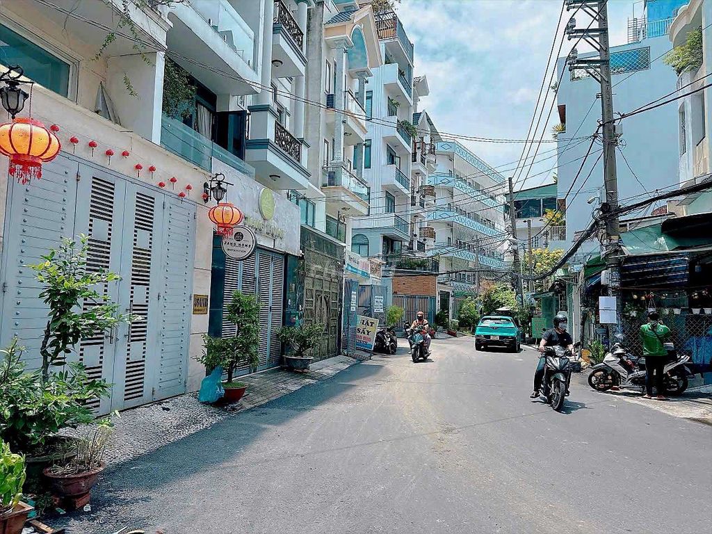 Nhà riêng tại Tân Bình, TP. Hồ Chí Minh - ảnh 1