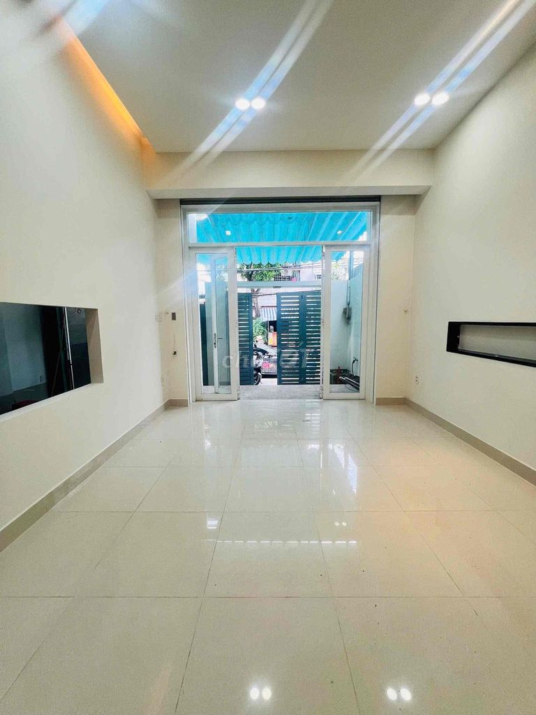 Nhà riêng tại 7, TP. Hồ Chí Minh - ảnh 1