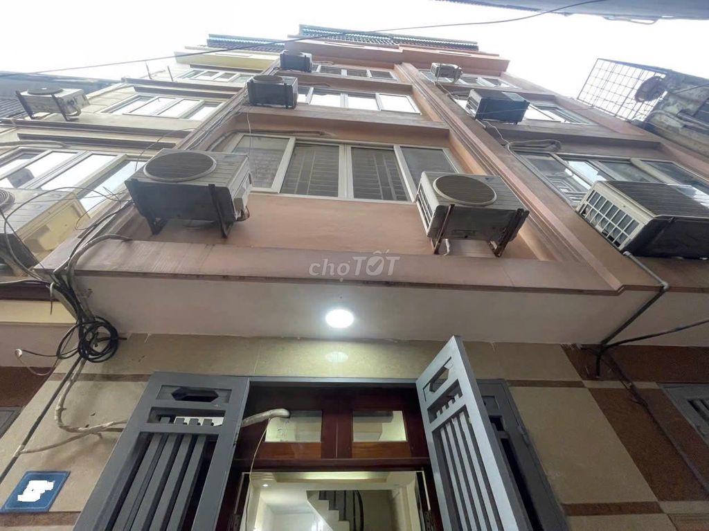 Nhà riêng tại Hoàng Mai, Hà Nội - ảnh 1