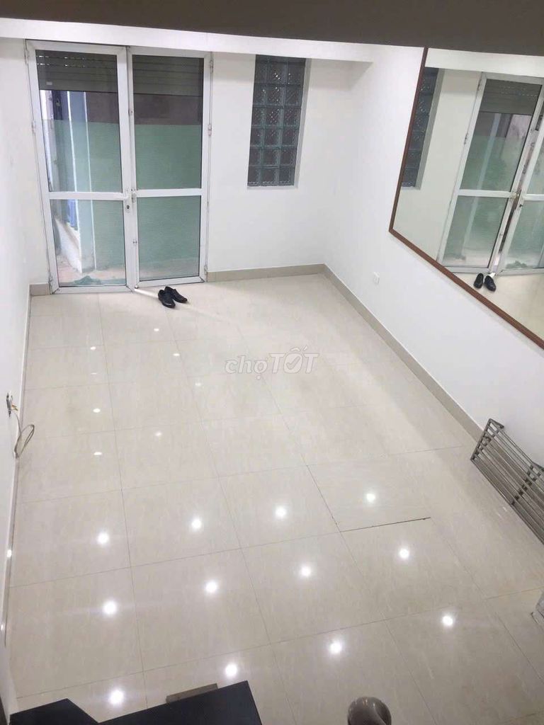 Nhà riêng tại Hoàng Mai, Hà Nội - ảnh 1