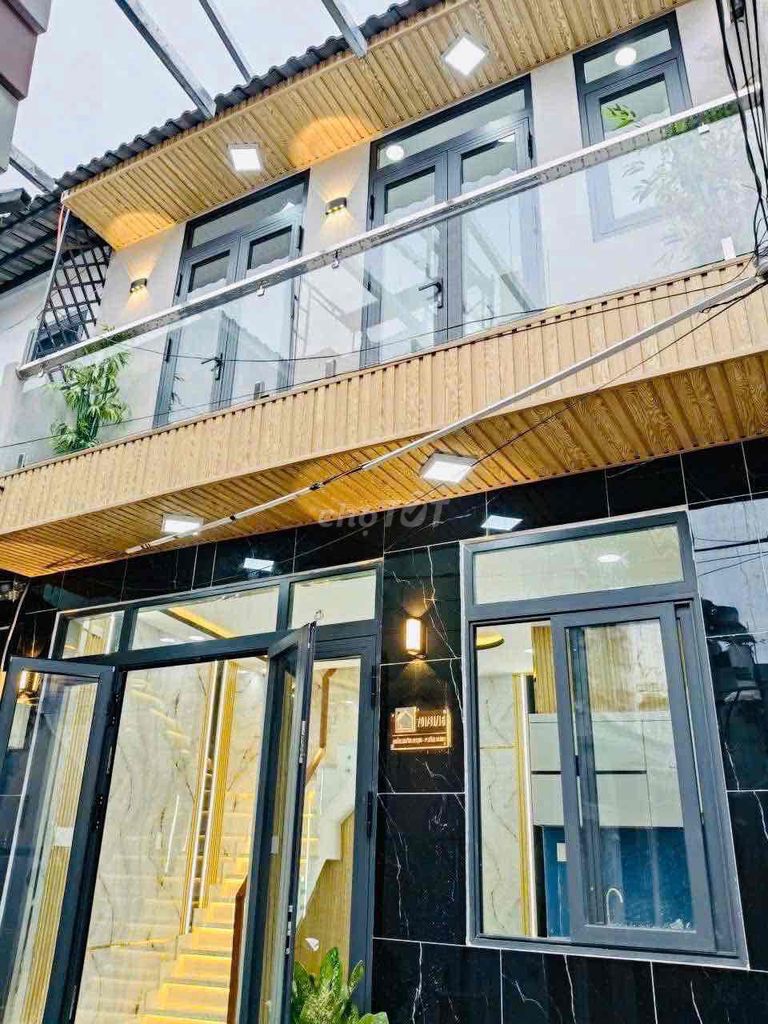 Nhà riêng tại 7, TP. Hồ Chí Minh - ảnh 1