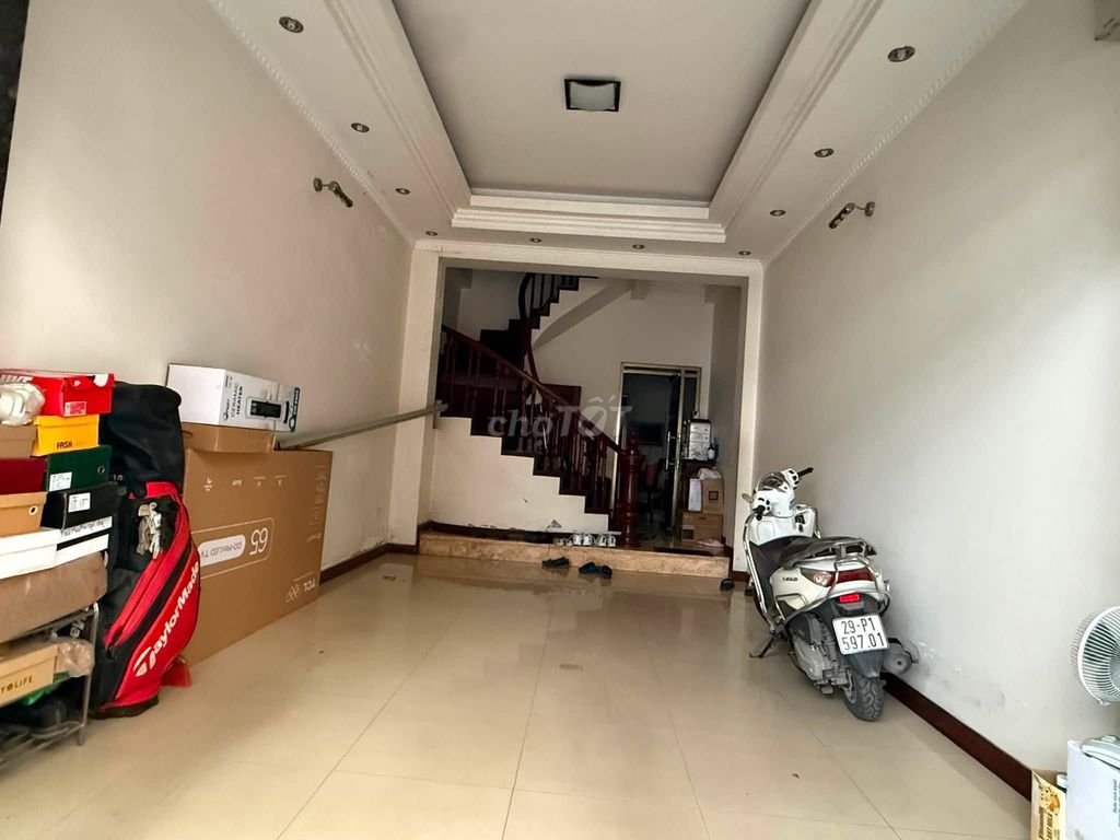 Nhà riêng tại Cầu Giấy, Hà Nội - ảnh 1