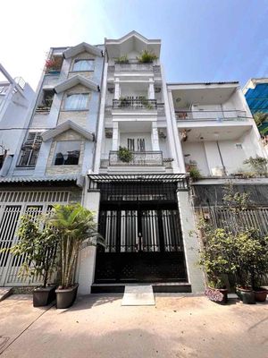 Nhà riêng tại 11, TP. Hồ Chí Minh - ảnh 1