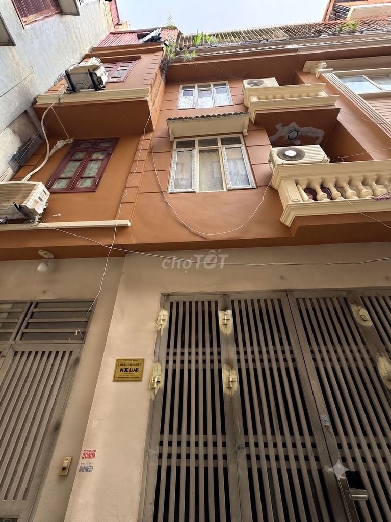 Nhà riêng tại Cầu Giấy, Hà Nội - ảnh 1
