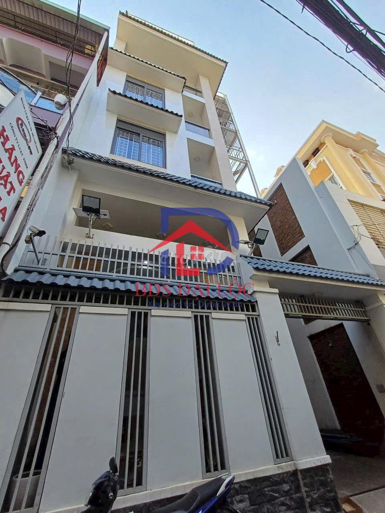 Nhà riêng tại Tân Bình, TP. Hồ Chí Minh - ảnh 1