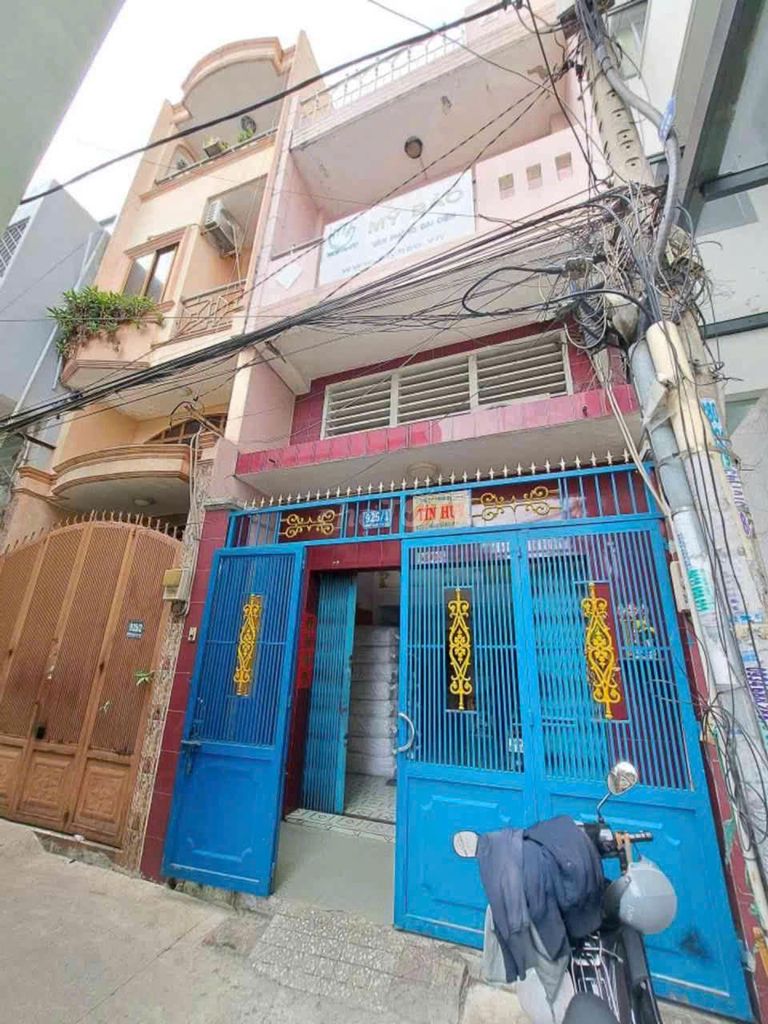 Nhà riêng tại 6, TP. Hồ Chí Minh - ảnh 1