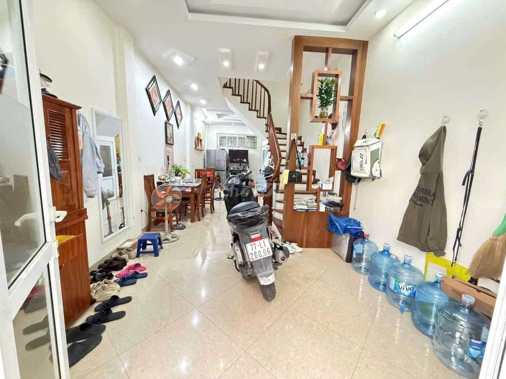 Nhà riêng tại Cầu Giấy, Hà Nội - ảnh 1