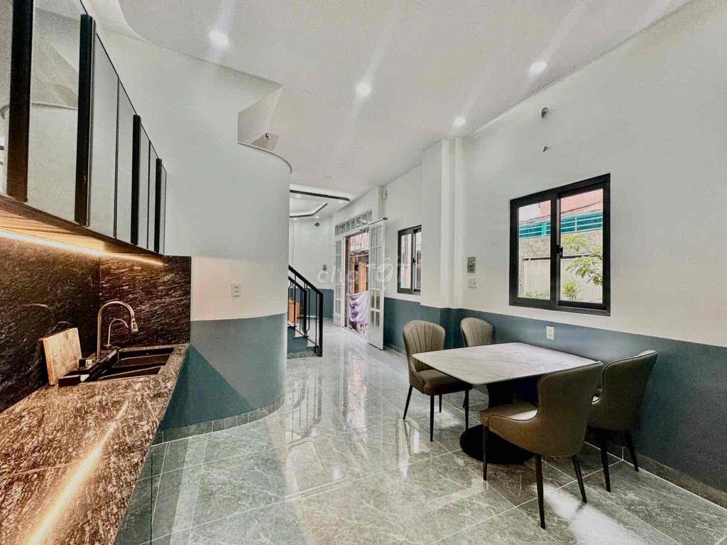 Nhà riêng tại 8, TP. Hồ Chí Minh - ảnh 1
