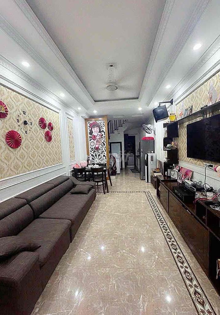Nhà riêng tại Long Biên, Hà Nội - ảnh 1