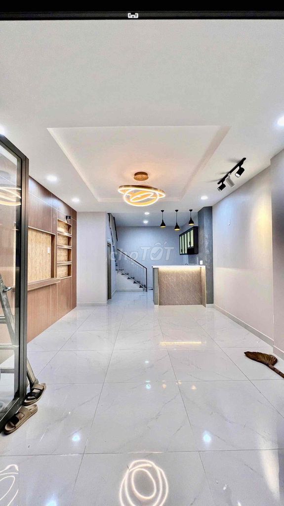 Nhà riêng tại 6, TP. Hồ Chí Minh - ảnh 1