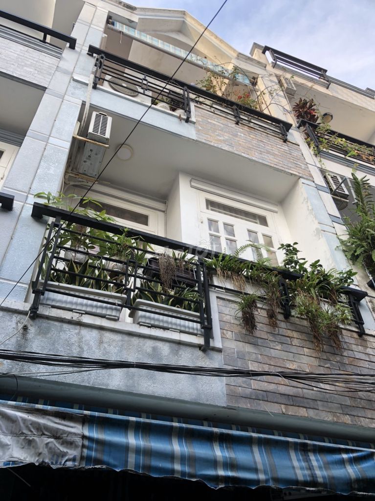 Nhà riêng tại 8, TP. Hồ Chí Minh - ảnh 1