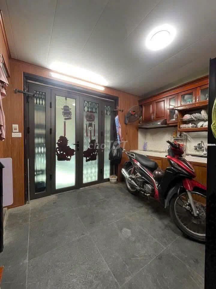 Nhà riêng tại Ba Đình, Hà Nội - ảnh 1