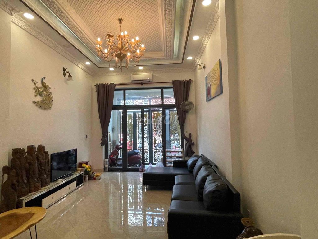 Nhà riêng tại 7, TP. Hồ Chí Minh - ảnh 1