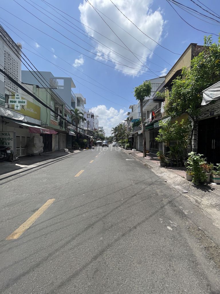 Nhà riêng tại 8, TP. Hồ Chí Minh - ảnh 1