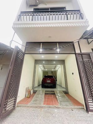 Nhà riêng tại Cầu Giấy, Hà Nội - ảnh 1