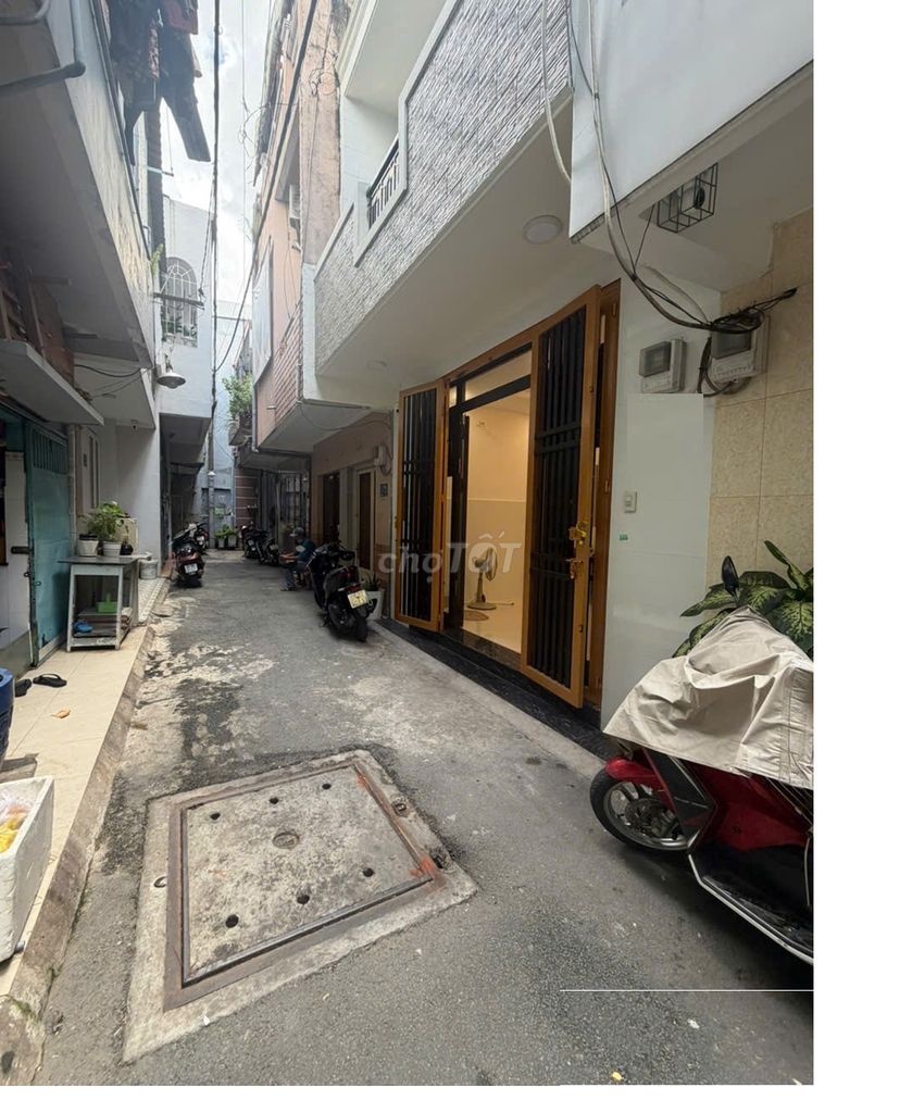 Nhà riêng tại Tân Phú, TP. Hồ Chí Minh - ảnh 1