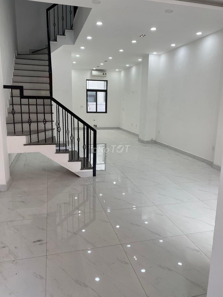 Nhà riêng tại Thủ Đức, TP. Hồ Chí Minh - ảnh 1
