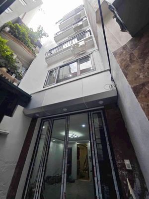 Nhà riêng tại Cầu Giấy, Hà Nội - ảnh 1
