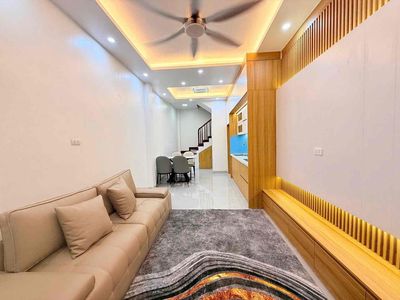 Nhà riêng tại Cầu Giấy, Hà Nội - ảnh 1