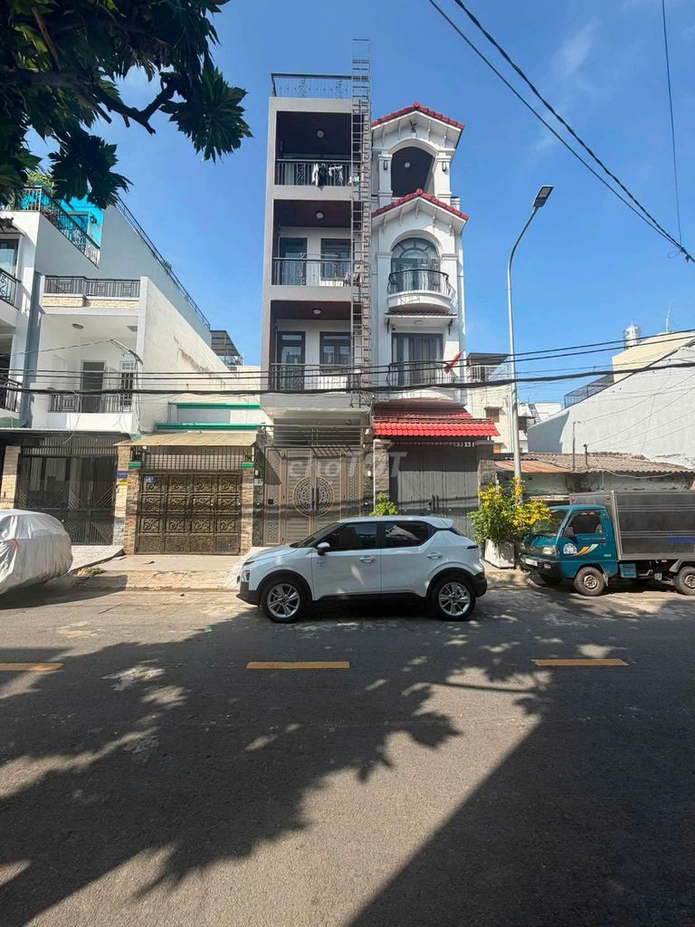 Nhà riêng tại Tân Phú, TP. Hồ Chí Minh - ảnh 1