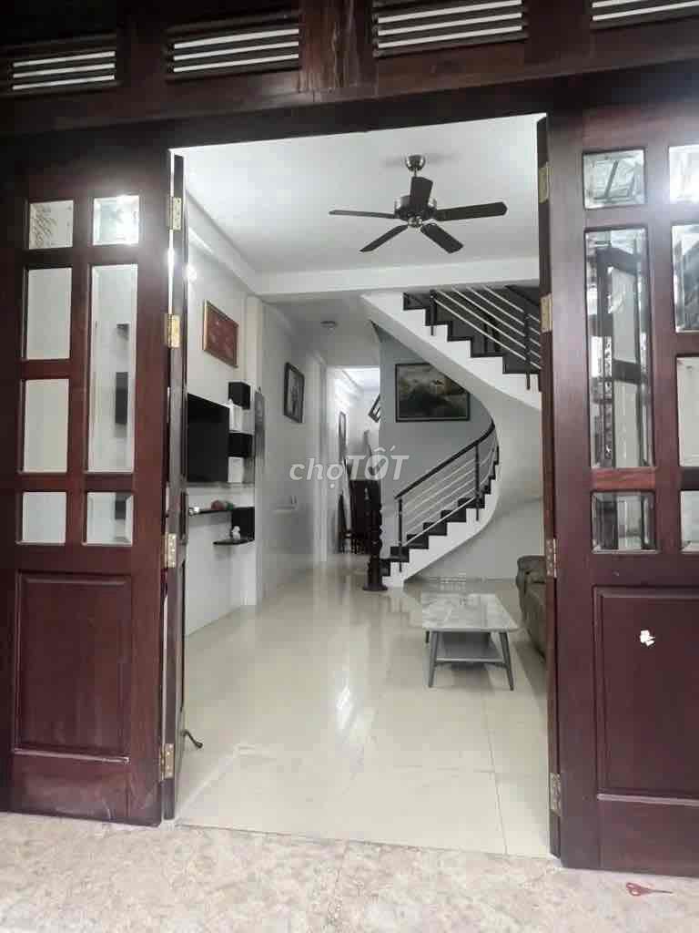Nhà riêng tại Tân Phú, TP. Hồ Chí Minh - ảnh 1