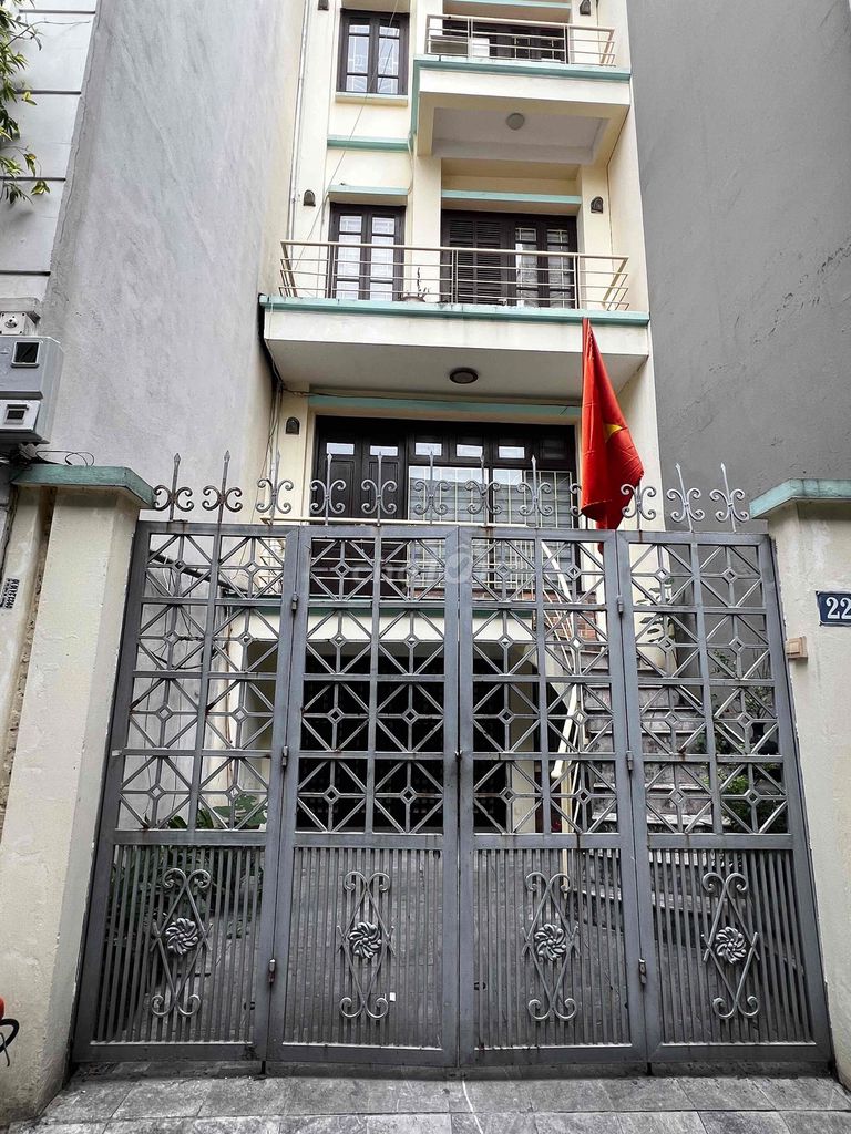 Nhà riêng tại Ba Đình, Hà Nội - ảnh 1