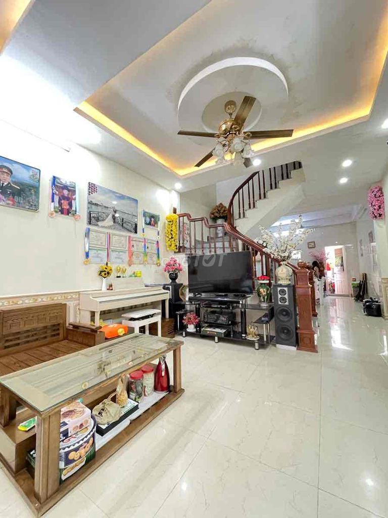 Nhà riêng tại Hai Bà Trưng, Hà Nội - ảnh 1