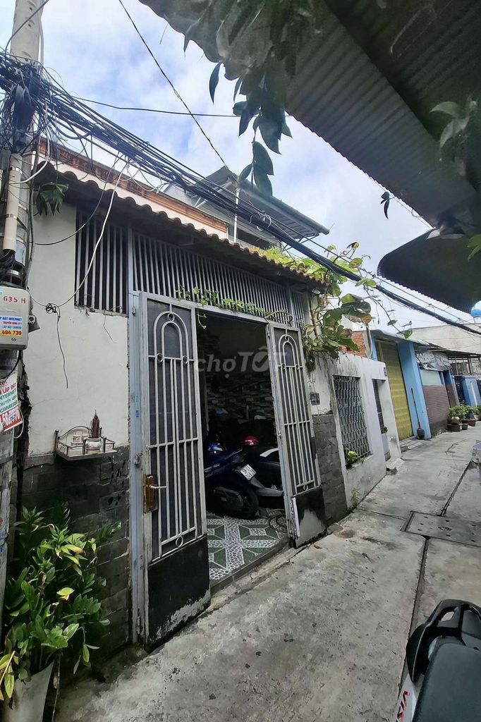 Nhà riêng tại 8, TP. Hồ Chí Minh - ảnh 1