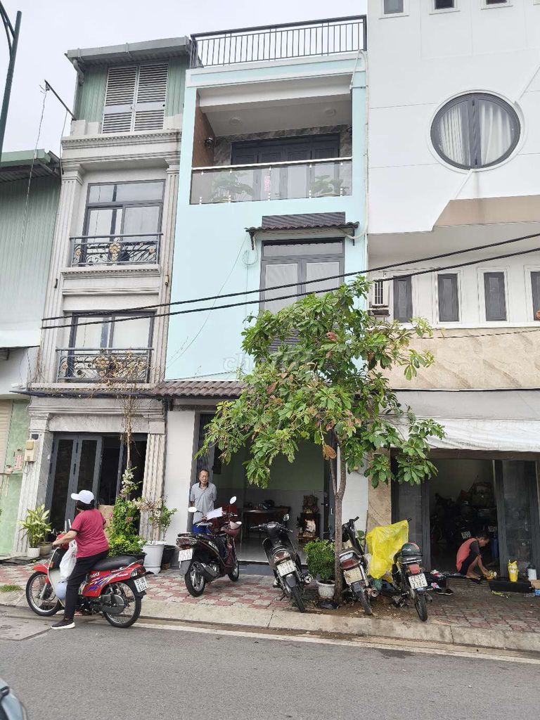Nhà riêng tại 8, TP. Hồ Chí Minh - ảnh 1