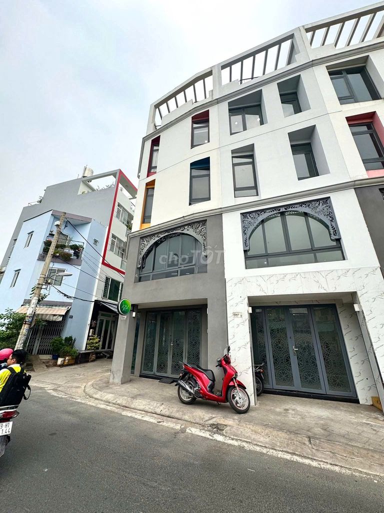 Nhà riêng tại 6, TP. Hồ Chí Minh - ảnh 1