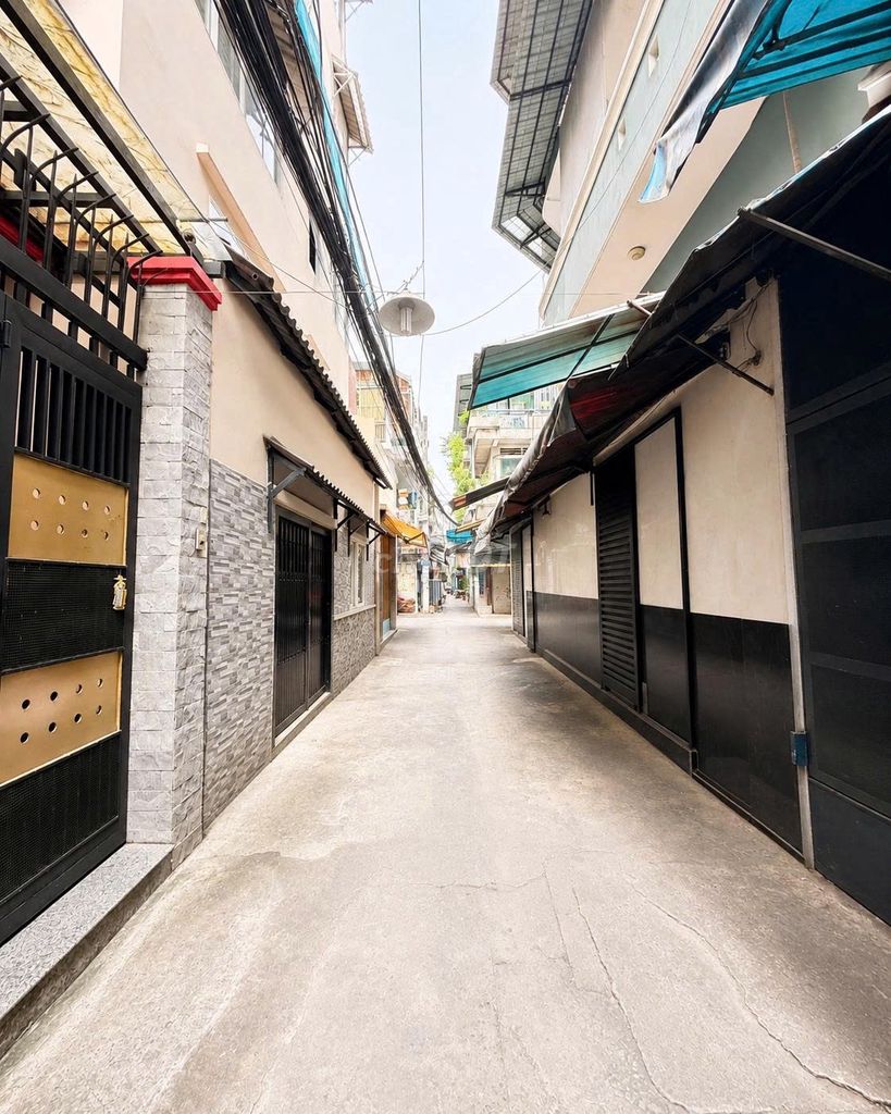 Nhà riêng tại 3, TP. Hồ Chí Minh - ảnh 1