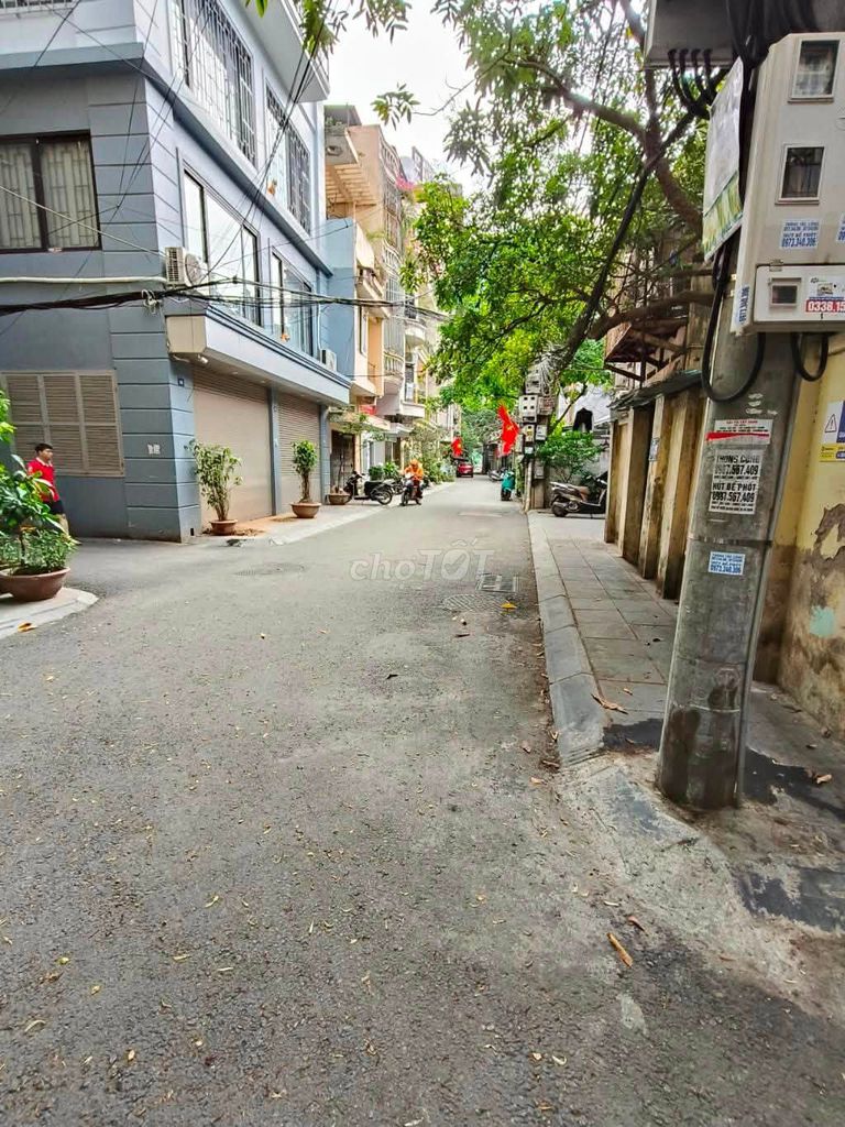 Nhà riêng tại Hoàng Mai, Hà Nội - ảnh 1