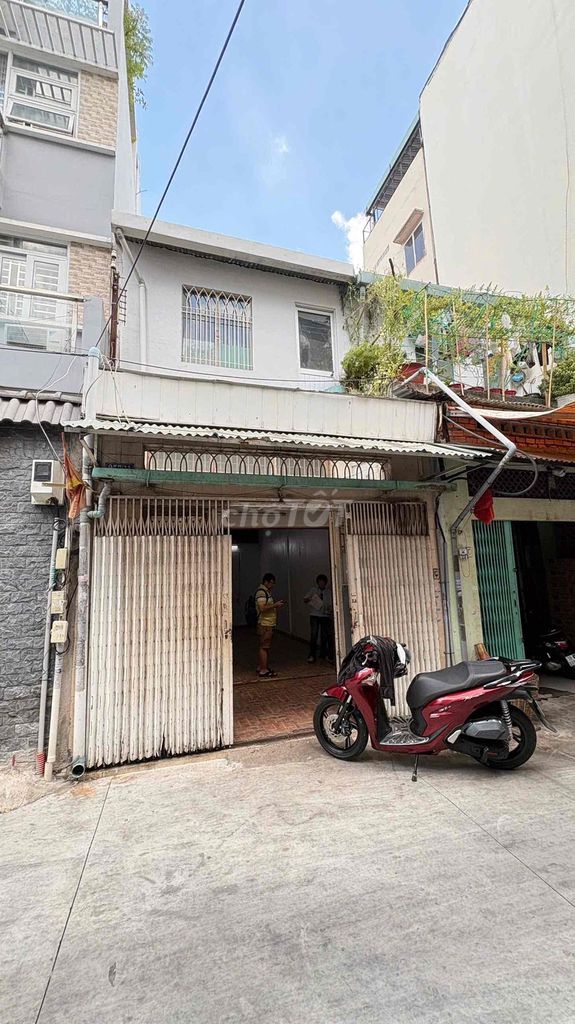 Nhà riêng tại 11, TP. Hồ Chí Minh - ảnh 1