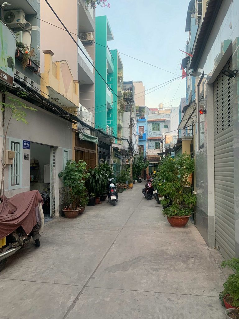 Nhà riêng tại 6, TP. Hồ Chí Minh - ảnh 1