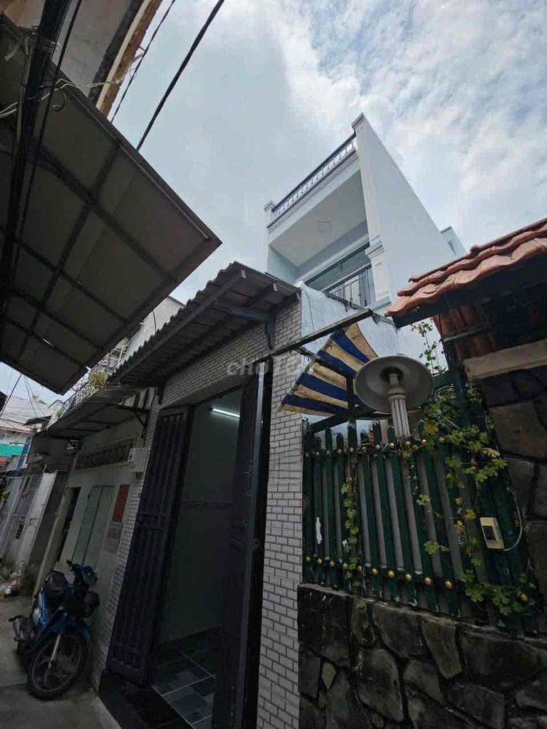 Nhà riêng tại 8, TP. Hồ Chí Minh - ảnh 1
