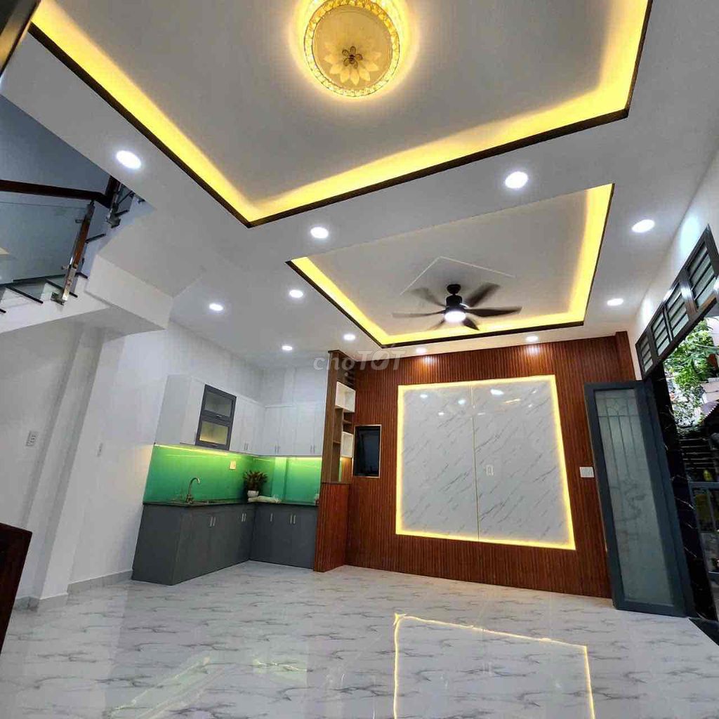 Nhà riêng tại 8, TP. Hồ Chí Minh - ảnh 1