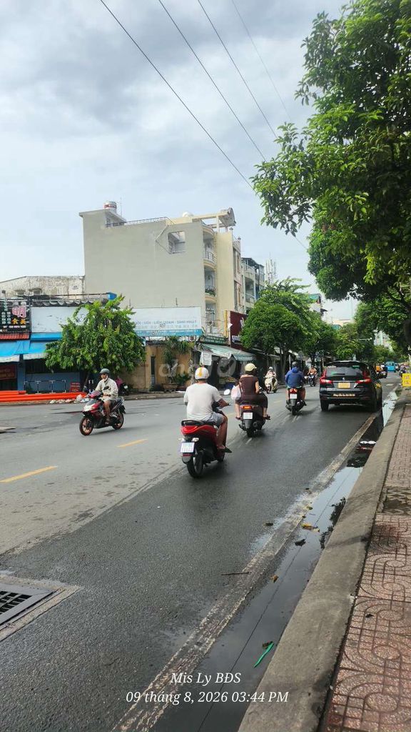 Nhà riêng tại 11, TP. Hồ Chí Minh - ảnh 1