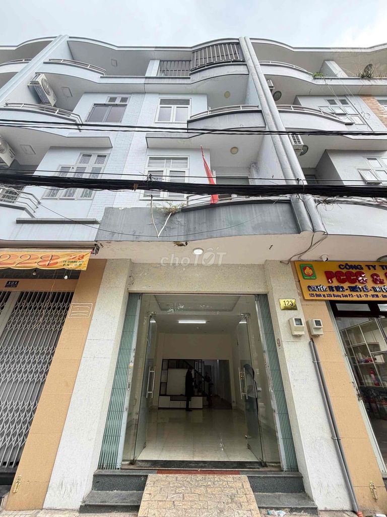 Nhà riêng tại 8, TP. Hồ Chí Minh - ảnh 1