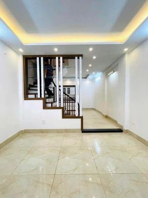 Nhà riêng tại Tây Hồ, Hà Nội - ảnh 1