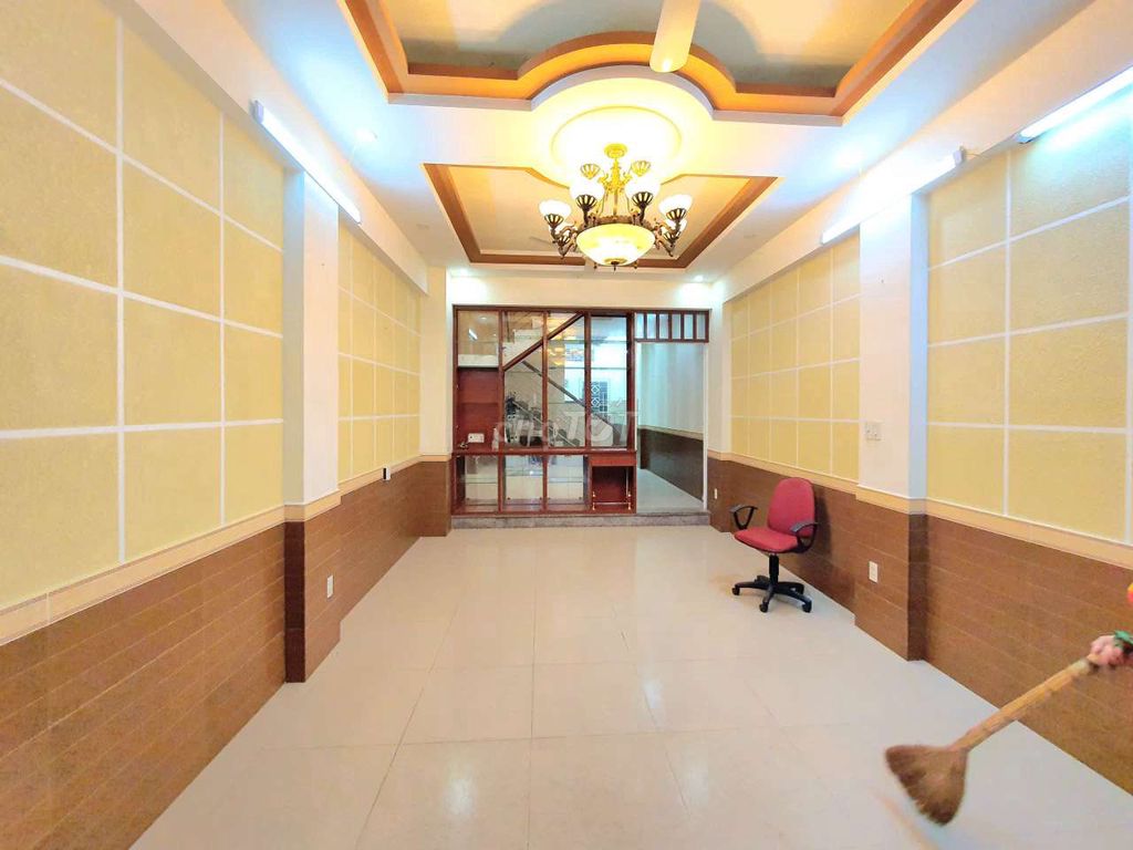 Nhà riêng tại 8, TP. Hồ Chí Minh - ảnh 1