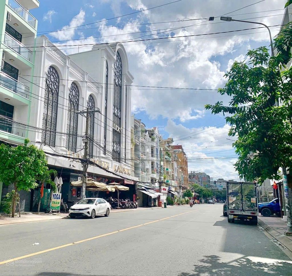 Nhà riêng tại 6, TP. Hồ Chí Minh - ảnh 1