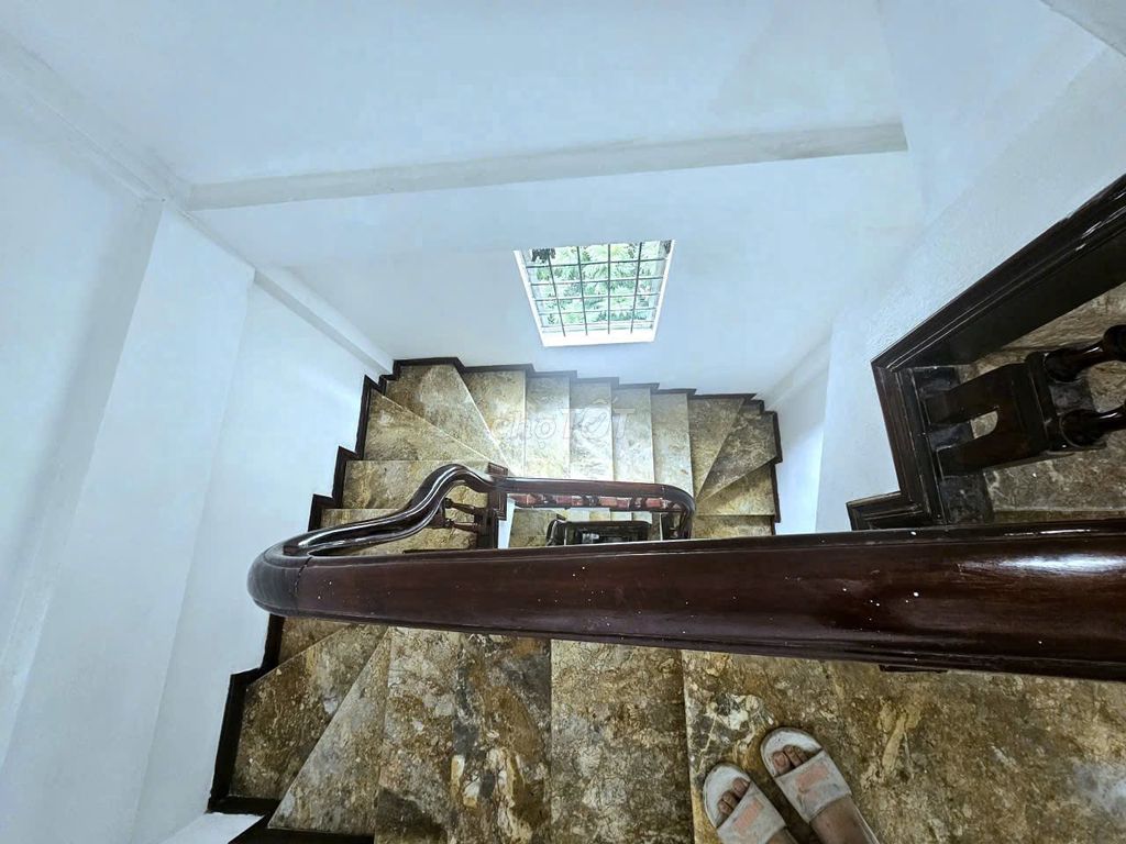 Nhà riêng tại Tây Hồ, Hà Nội - ảnh 1
