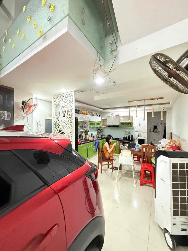 Nhà riêng tại Tân Phú, TP. Hồ Chí Minh - ảnh 1