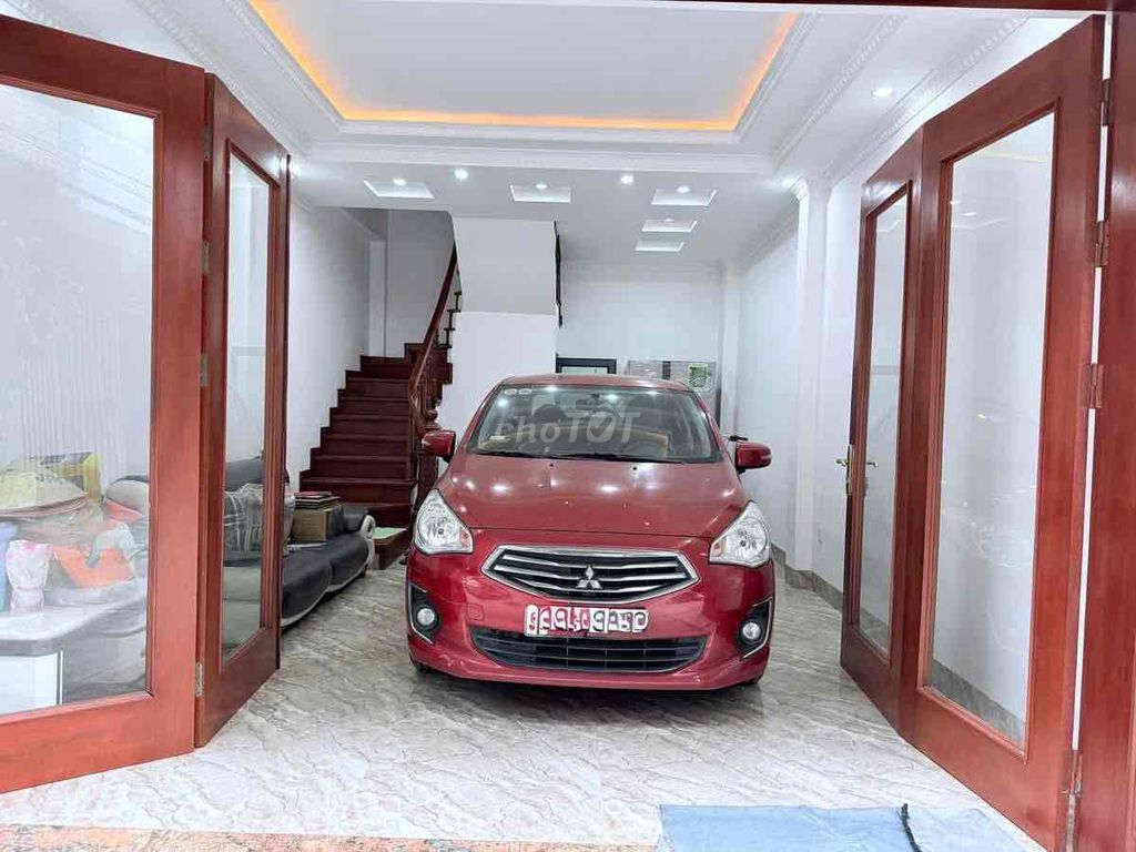 Nhà riêng tại Long Biên, Hà Nội - ảnh 1